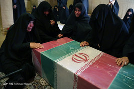 استقبال از پیکر سه شهید دفاع مقدس در مشهد مقدس