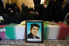 استقبال از پیکر سه شهید دفاع مقدس در مشهد مقدس
