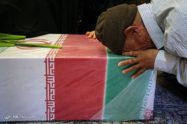 استقبال از پیکر سه شهید دفاع مقدس در مشهد مقدس