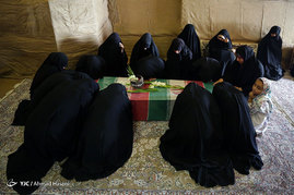 استقبال از پیکر سه شهید دفاع مقدس در مشهد مقدس