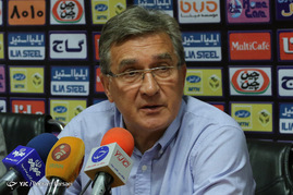 نشست خبری برانکو