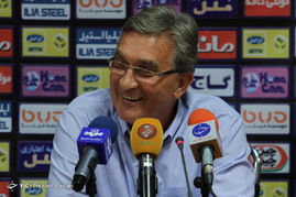 نشست خبری برانکو