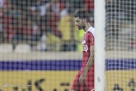 دیدار تیم های فوتبال پرسپولیس و نفت تهران