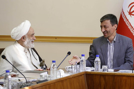 جلسه شورای عالی زکات با حضور رئیس رسانه ملی‎