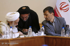 جلسه شورای عالی زکات با حضور رئیس رسانه ملی‎