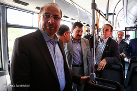 آیین بهره برداری از ۶۶دستگاه واگن مترو و ۳۰دستگاه اتوبوس