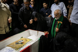 مراسم وداع با پیکر شهید غلامی