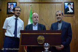 دیدار علی اکبر ولایتی و رئیس مؤسسه شرق‌شناسی آکادمی روسیه