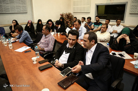 مراسم رونمایی از کتاب 
