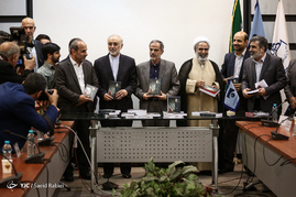 مراسم رونمایی از کتاب 