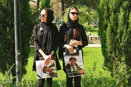 مراسم تشییع پیکر محمود جهان