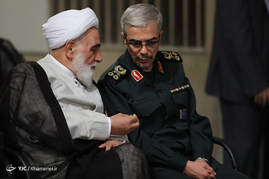 مراسم تنفیذ حکم دوازدهمین دوره ریاست جمهوری اسلامی ایران‌