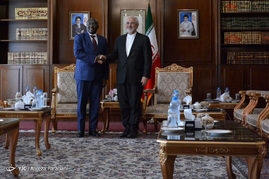 دیدار ظریف با معاون رئیس جمهوری غنا