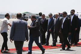 ورود روسای مجالس صربستان و آذربایجان به تهران