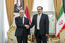 دیدار نخست وزیر سوریه با شمخانی