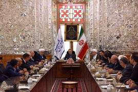 دیدار الله شکور پاشازاده رییس علمای دینی قفقاز از میهمانان مراسم تحلیف رییس جمهور با لاریجانی‎