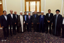 دیدار الله شکور پاشازاده رییس علمای دینی قفقاز از میهمانان مراسم تحلیف رییس جمهور با لاریجانی‎