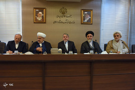 دیدار الله شکور پاشازاده رییس علمای دینی قفقاز از میهمانان مراسم تحلیف رییس جمهور با وزیر ارشاد‎