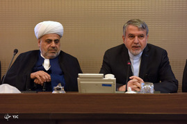دیدار الله شکور پاشازاده رییس علمای دینی قفقاز از میهمانان مراسم تحلیف رییس جمهور با وزیر ارشاد‎