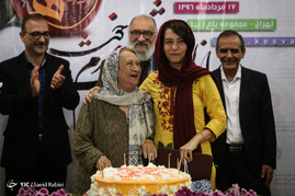 مراسم جشن تولد هنرمندان پیشکسوت متولد مرداد ماه