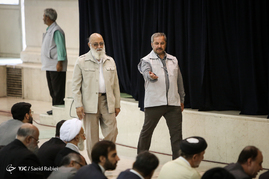 نماز جمعه تهران به امامت آیت الله موحدی کرمانی
