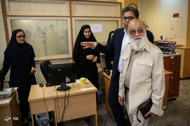حضور مهدی چمران در باشگاه خبرنگاران جوان