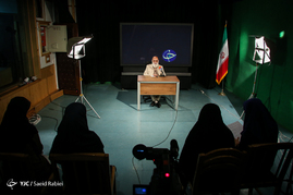 حضور مهدی چمران در باشگاه خبرنگاران جوان