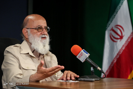حضور مهدی چمران در باشگاه خبرنگاران جوان