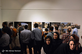 افتتاح نمایشگاه عکس موصل از جنگ تا زندگی در خانه هنرمندان