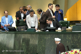 جلسه رای اعتماد به کابینه دوازدهم در مجلس - 2