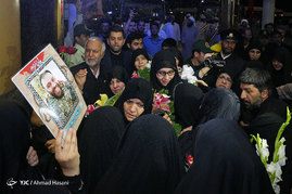 استقبال از خانواده شهید محسن حججی در فرودگاه شهید هاشمی نژاد مشهد