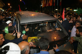 استقبال از خانواده شهید محسن حججی در فرودگاه شهید هاشمی نژاد مشهد