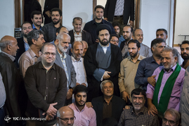 مراسم تجلیل از حاج عیسی خادم بیت امام