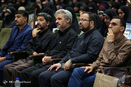آیین تجلیل از خانواده شهیدان «حججی» و «مشلب» در حرم مطهر رضوی