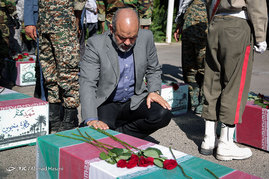 استقبال از پیکر ۱۹ شهید گمنام دفاع مقدس در مشهد