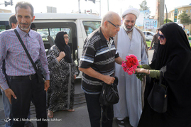 شهید کورسل فرانسوی در قم میزبان پدر شد