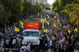 تشییع پیکرهای مطهر 19 شهید گمنام دفاع مقدس و یک شهید مدافع حرم در مشهد