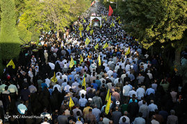 تشییع پیکرهای مطهر 19 شهید گمنام دفاع مقدس و یک شهید مدافع حرم در مشهد