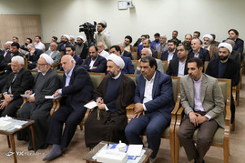 دیدار جمعی از مسئولان و فعالان فرهنگی از استانهای یزد و همدان با رهبر معظم انقلاب