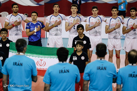 دیدار تیم‌های والیبال ایران و جمهوری چک در مسابقات قهرمانی نوجوانان جهان