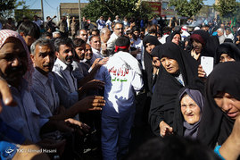 مراسم بدرقه کاروان زائران پیاده از مشهد به کربلا