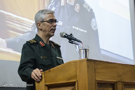 تودیع و معارفه فرمانده کل ارتش جمهوری اسلامی ایران