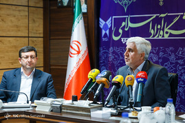 نشست مطبوعاتی رئیس دانشگاه آزاد اسلامی