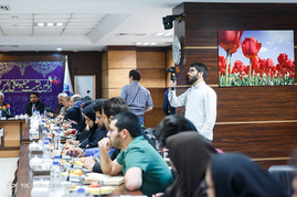 نشست مطبوعاتی رئیس دانشگاه آزاد اسلامی