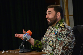 بازدید فرمانده قرارگاه پدافند هوایی خاتم‌الانبیاء ارتش در باشگاه خبرنگاران جوان