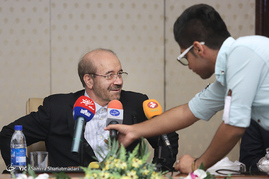 نشست خبری سرپرست وزارت نیرو