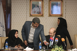نشست خبری سرپرست وزارت نیرو