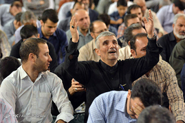 دعای عرفه در مهدیه تهران