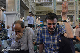 دعای عرفه در مهدیه تهران