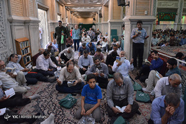 دعای عرفه در مهدیه تهران